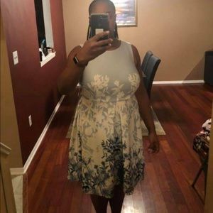 Cute sleeveless dress